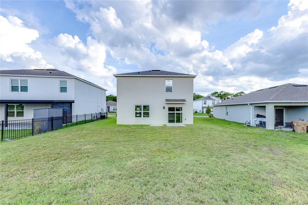 For Rent: $2,500 (4 beds, 2 baths, 2260 Square Feet)