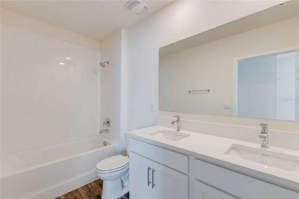 For Rent: $2,500 (4 beds, 2 baths, 2260 Square Feet)
