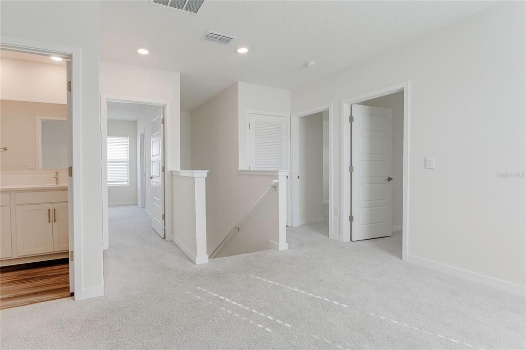 For Rent: $2,500 (4 beds, 2 baths, 2260 Square Feet)