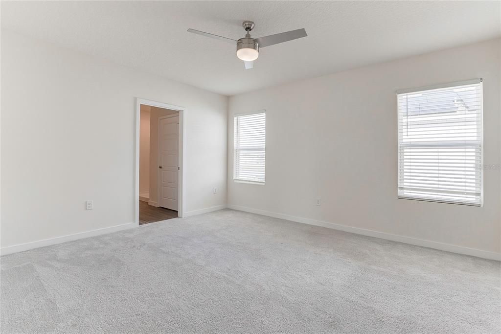 For Rent: $2,500 (4 beds, 2 baths, 2260 Square Feet)