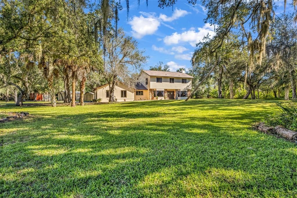 For Sale: $690,000 (4 beds, 3 baths, 3544 Square Feet)