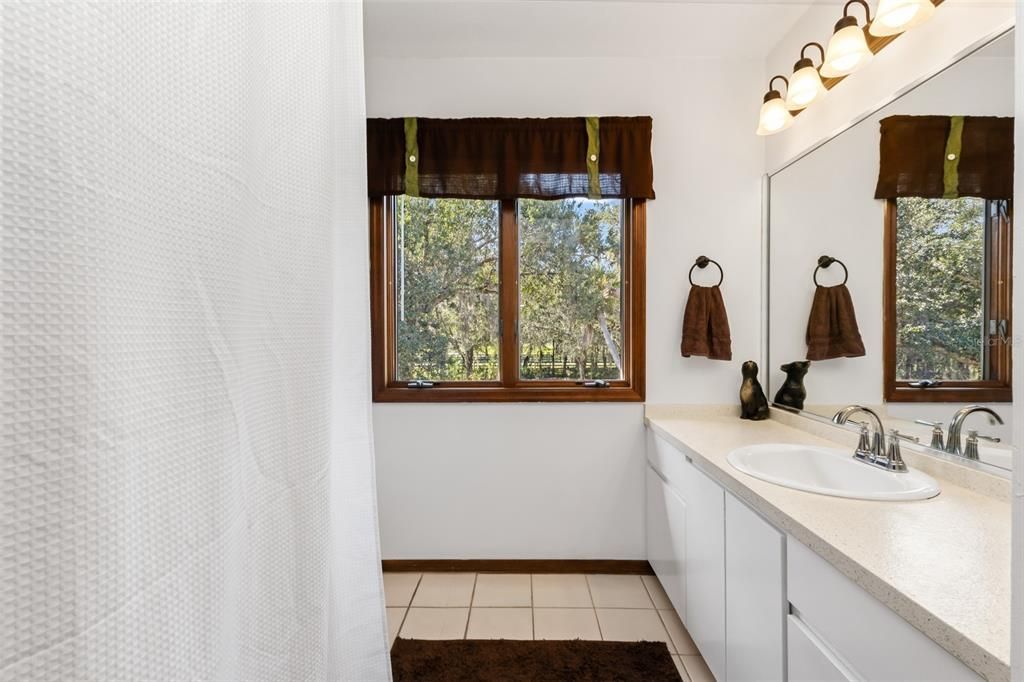 For Sale: $690,000 (4 beds, 3 baths, 3544 Square Feet)