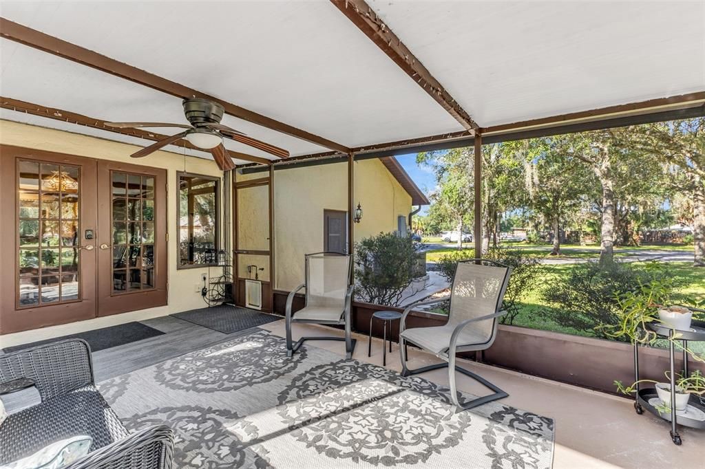 For Sale: $690,000 (4 beds, 3 baths, 3544 Square Feet)
