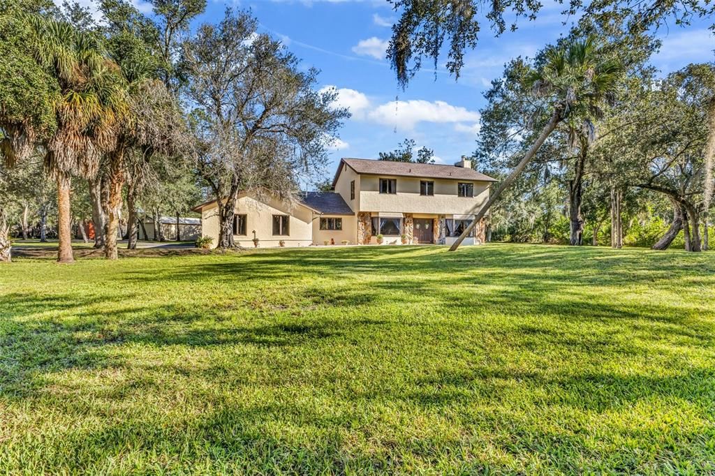 For Sale: $690,000 (4 beds, 3 baths, 3544 Square Feet)