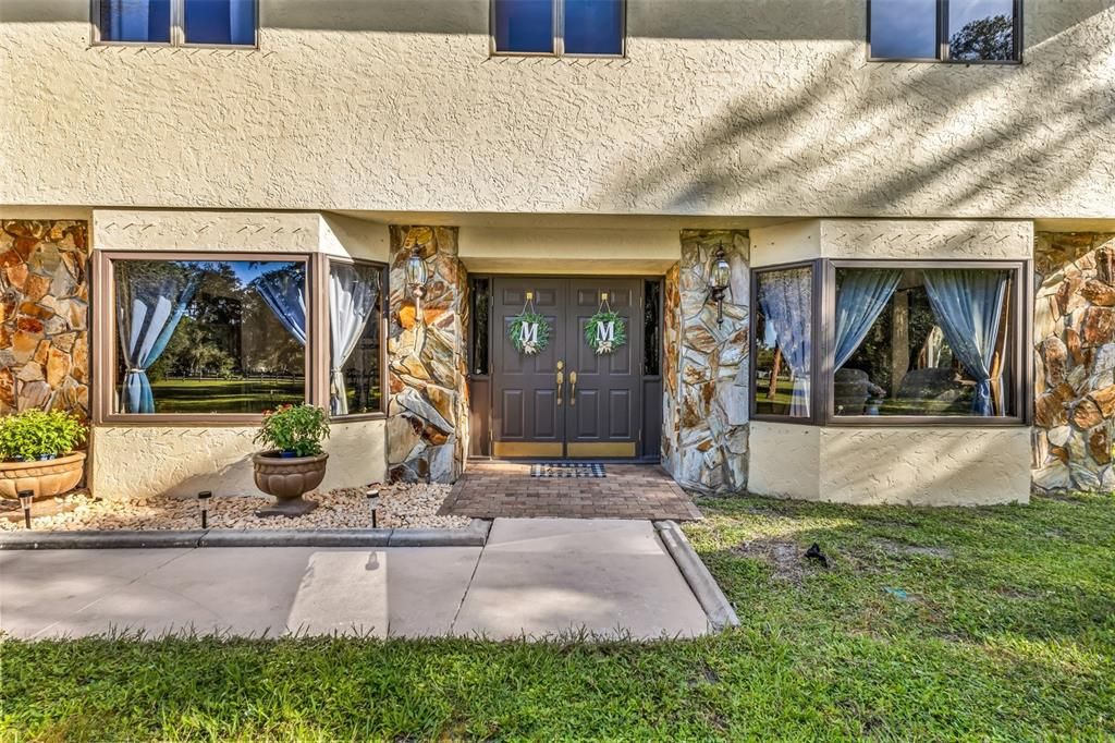 For Sale: $690,000 (4 beds, 3 baths, 3544 Square Feet)