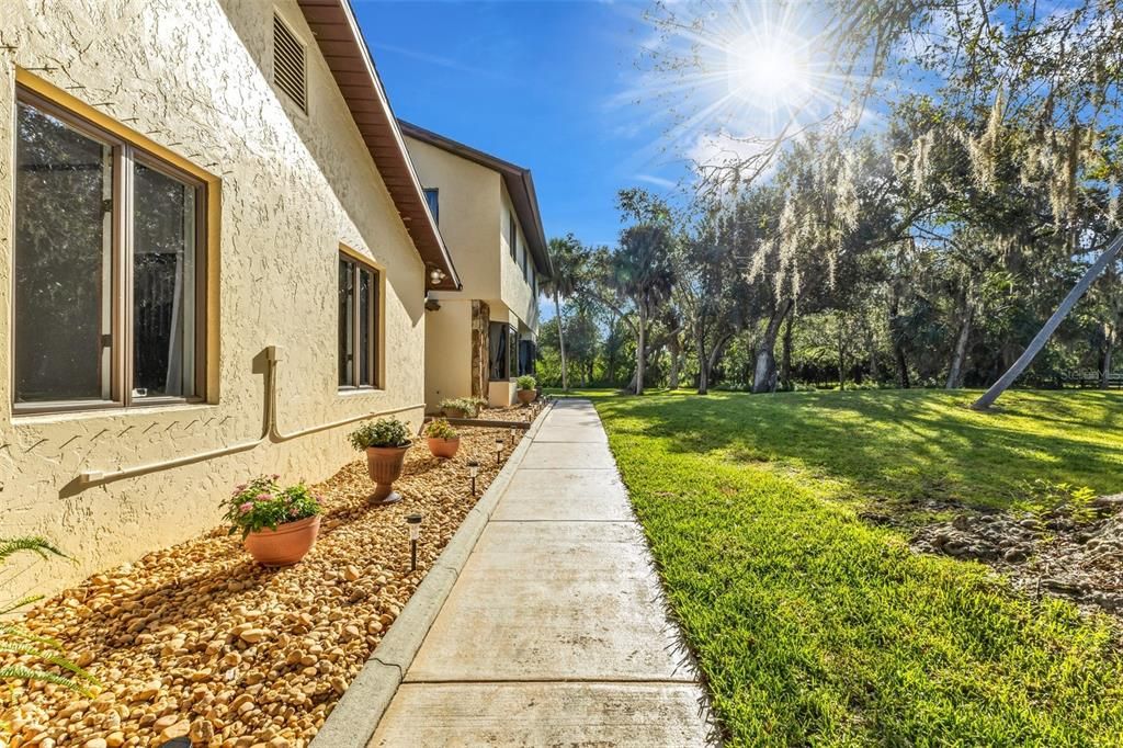 For Sale: $690,000 (4 beds, 3 baths, 3544 Square Feet)