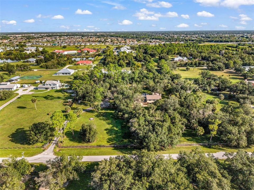 For Sale: $690,000 (4 beds, 3 baths, 3544 Square Feet)
