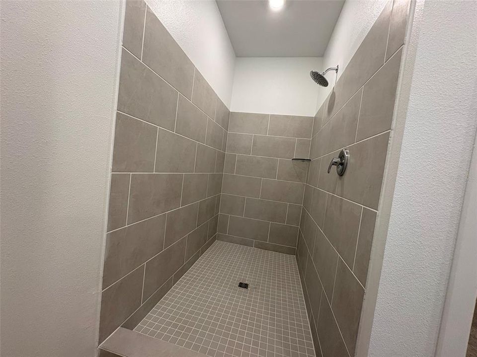 В аренду: $3,400 (4 спален, 3 ванн, 2175 Квадратных фут)