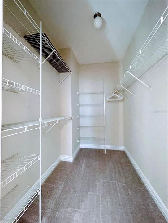 For Rent: $2,300 (2 beds, 2 baths, 1140 Square Feet)