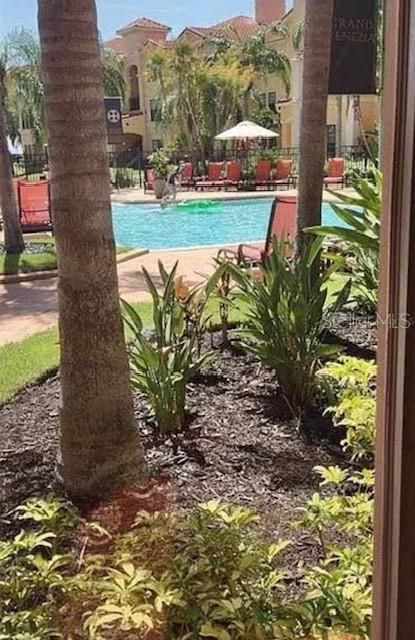 For Rent: $2,300 (2 beds, 2 baths, 1140 Square Feet)