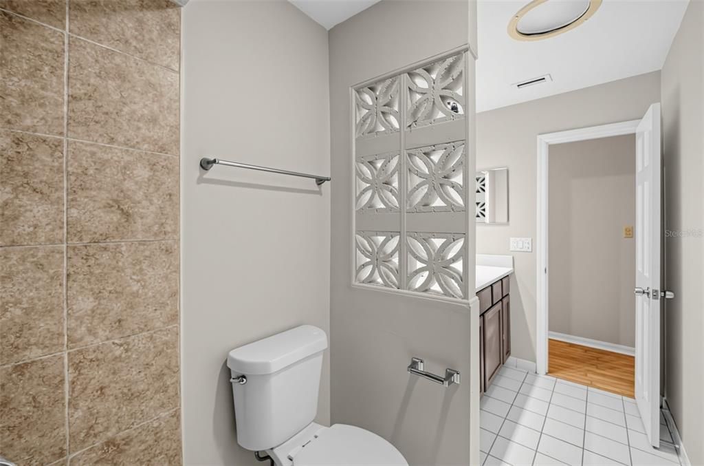 For Sale: $419,900 (3 beds, 2 baths, 1897 Square Feet)