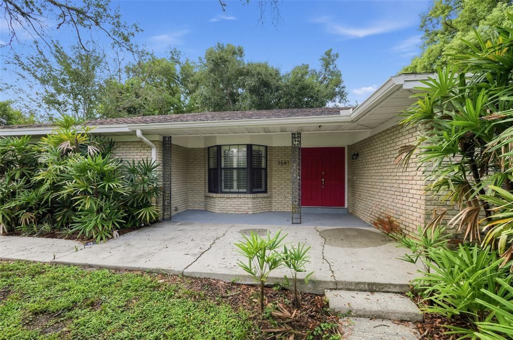 For Sale: $419,900 (3 beds, 2 baths, 1897 Square Feet)