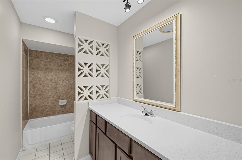 For Sale: $419,900 (3 beds, 2 baths, 1897 Square Feet)