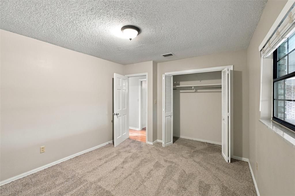 For Sale: $419,900 (3 beds, 2 baths, 1897 Square Feet)