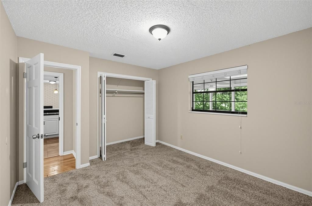 For Sale: $419,900 (3 beds, 2 baths, 1897 Square Feet)