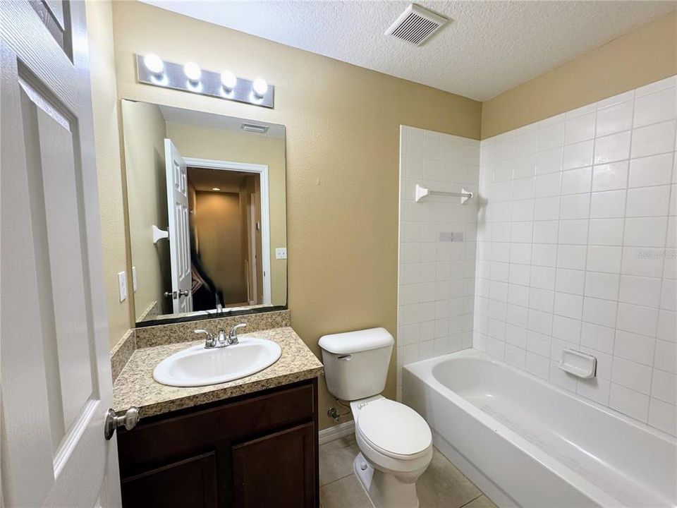 For Sale: $344,900 (3 beds, 2 baths, 1610 Square Feet)