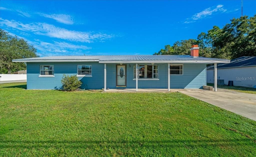 For Sale: $239,900 (3 beds, 2 baths, 1404 Square Feet)