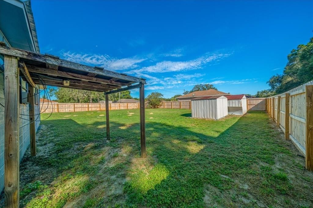 For Sale: $239,900 (3 beds, 2 baths, 1404 Square Feet)