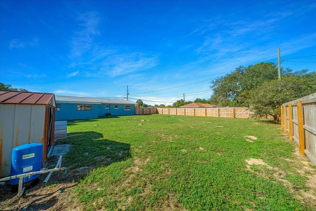 For Sale: $239,900 (3 beds, 2 baths, 1404 Square Feet)