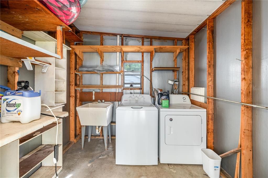 На продажу: $156,000 (2 спален, 2 ванн, 1344 Квадратных фут)