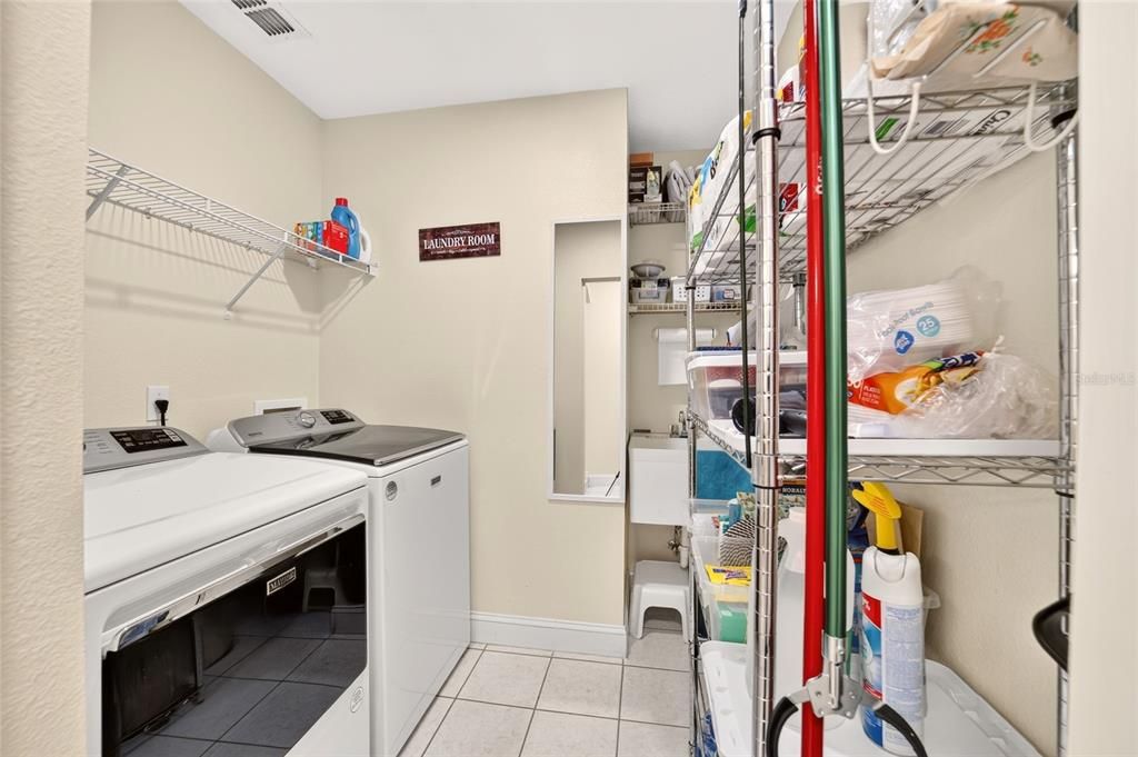 En Venta: $289,900 (3 camas, 2 baños, 1794 Pies cuadrados)