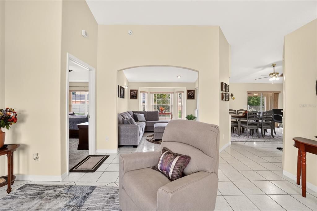 En Venta: $289,900 (3 camas, 2 baños, 1794 Pies cuadrados)