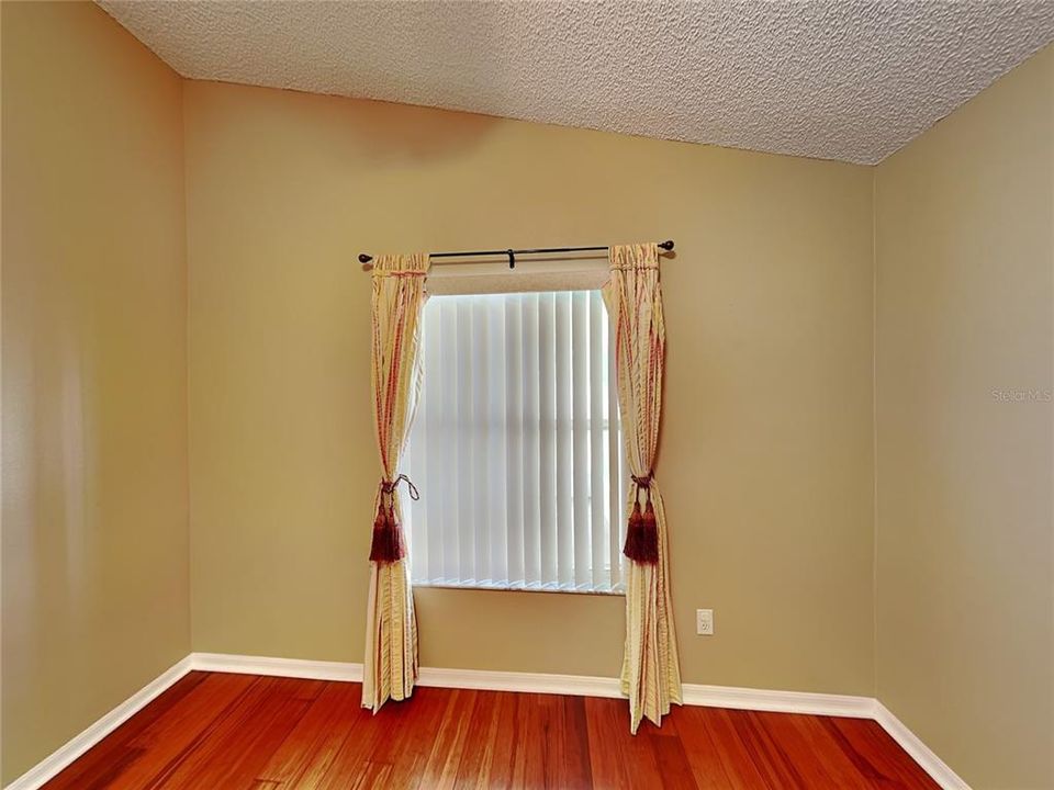En Renta: $2,299 (3 camas, 2 baños, 1260 Pies cuadrados)