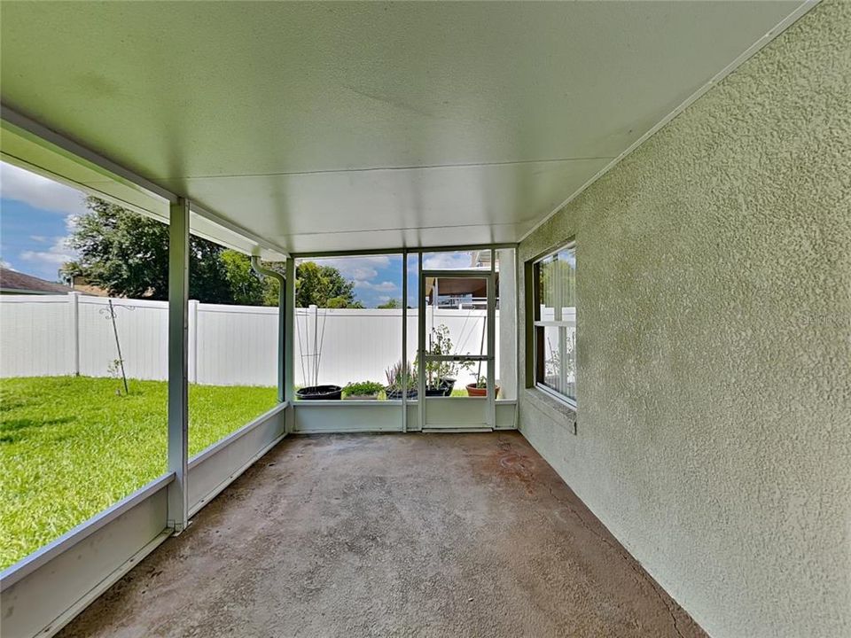 En Renta: $2,299 (3 camas, 2 baños, 1260 Pies cuadrados)