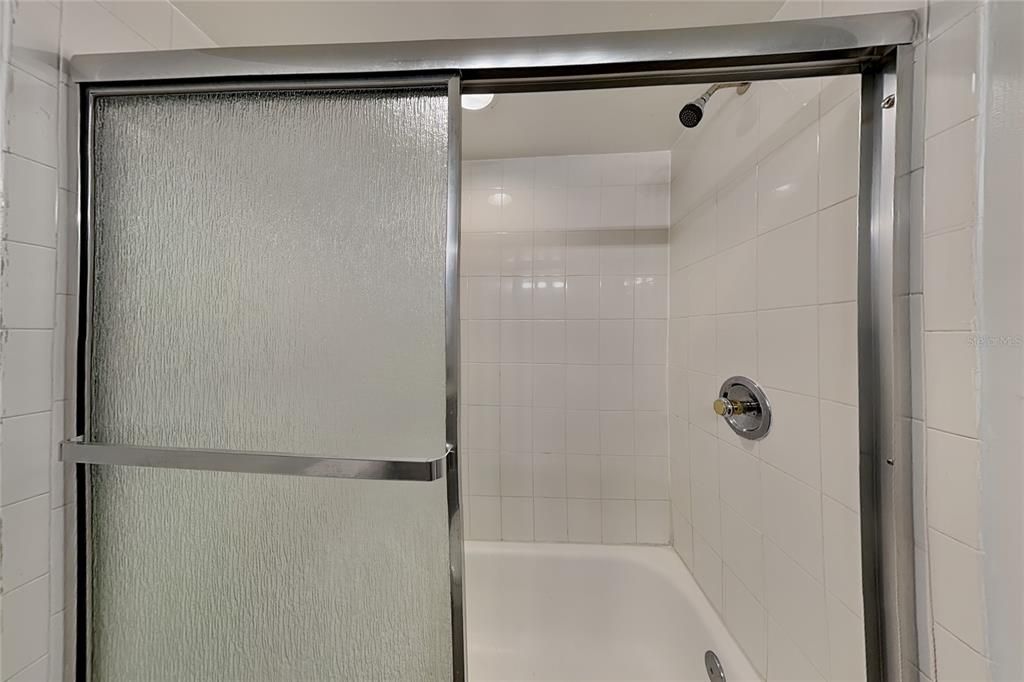 For Rent: $1,650 (2 beds, 2 baths, 1065 Square Feet)