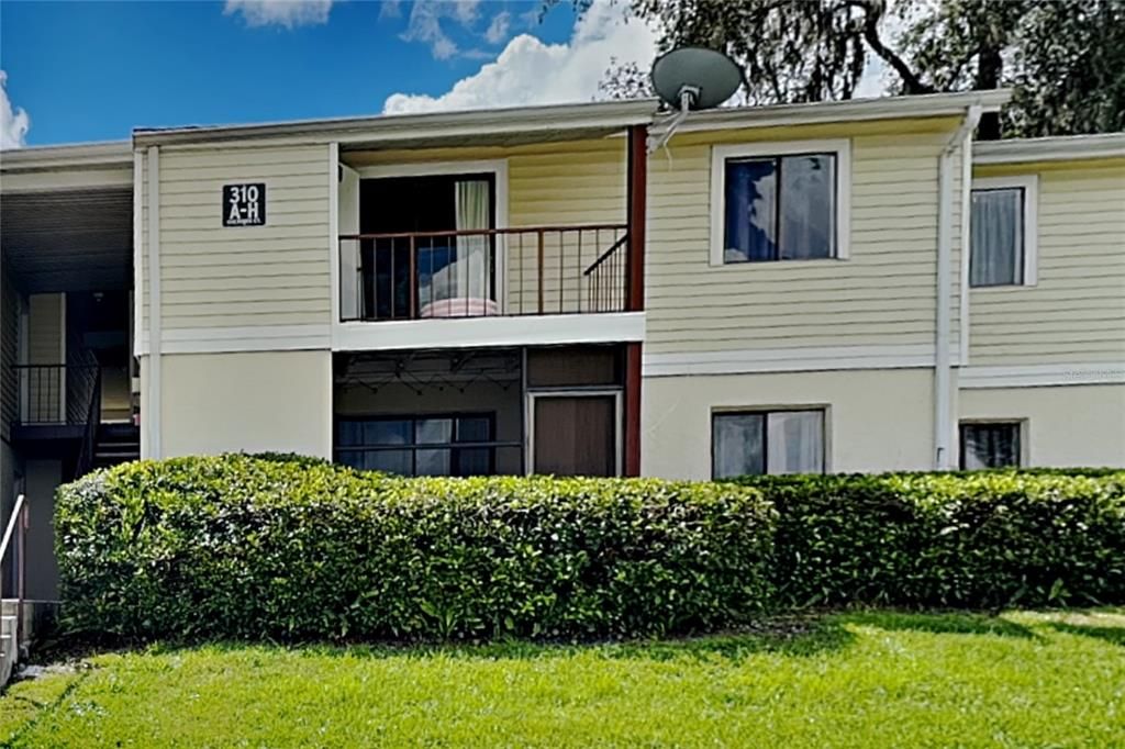 For Rent: $1,650 (2 beds, 2 baths, 1065 Square Feet)
