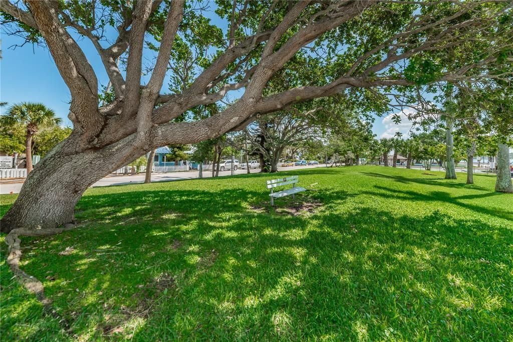 For Rent: $3,600 (3 beds, 2 baths, 1618 Square Feet)