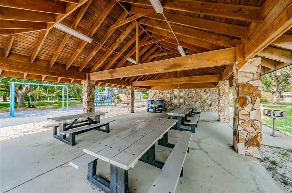 For Rent: $3,600 (3 beds, 2 baths, 1618 Square Feet)