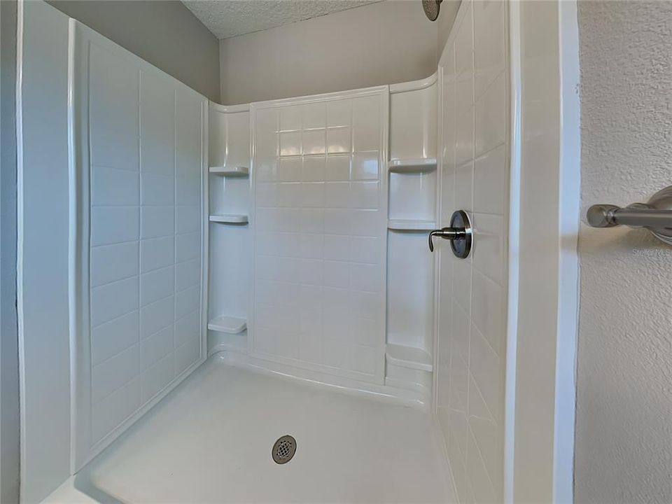 В аренду: $1,750 (4 спален, 2 ванн, 1636 Квадратных фут)
