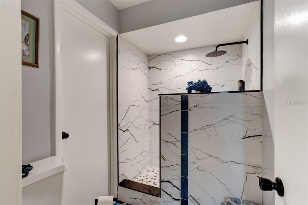 For Sale: $589,000 (3 beds, 3 baths, 2436 Square Feet)