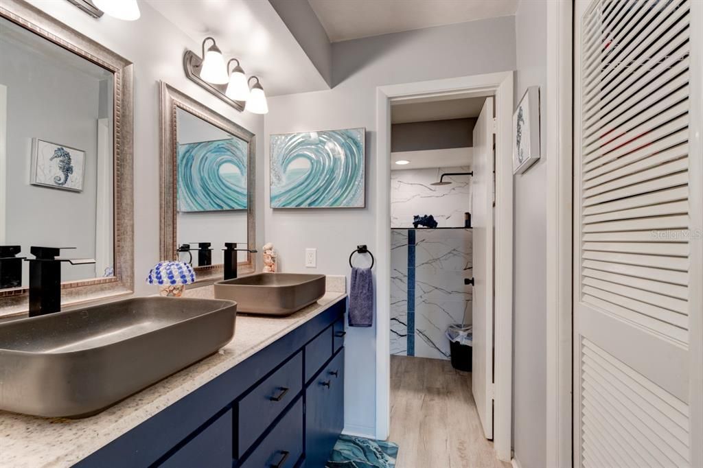 For Sale: $589,000 (3 beds, 3 baths, 2436 Square Feet)