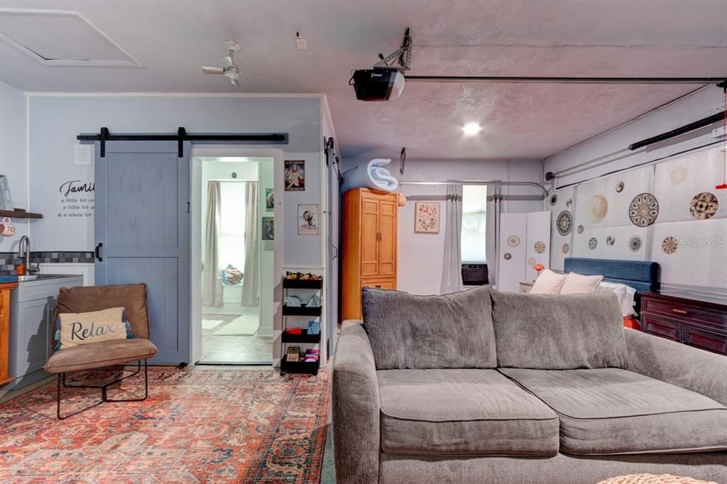 For Sale: $589,000 (3 beds, 3 baths, 2436 Square Feet)