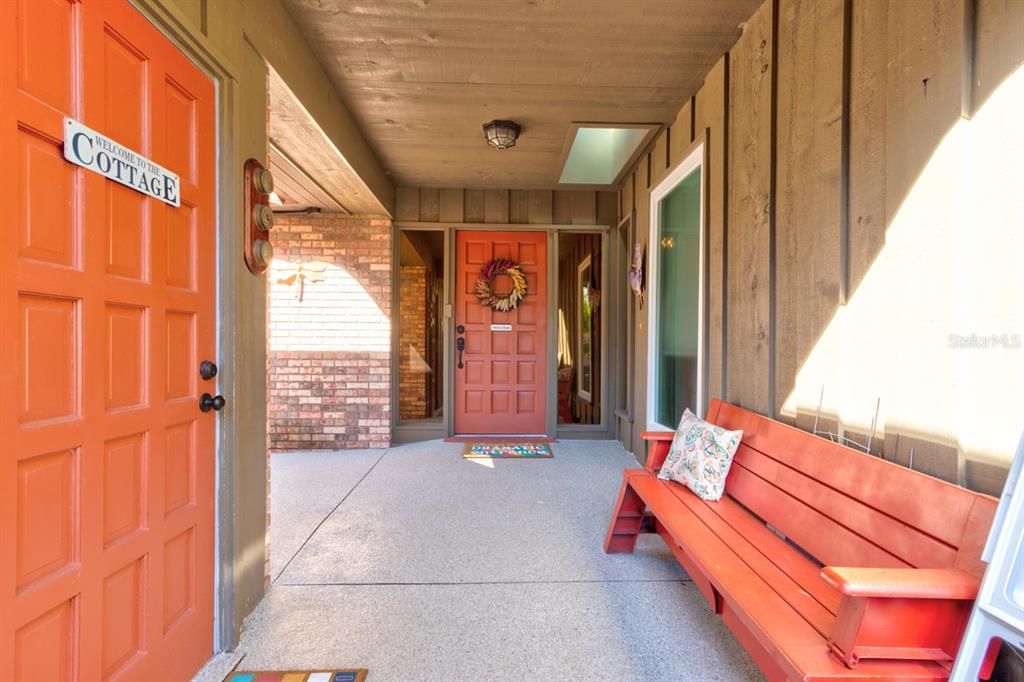 For Sale: $589,000 (3 beds, 3 baths, 2436 Square Feet)