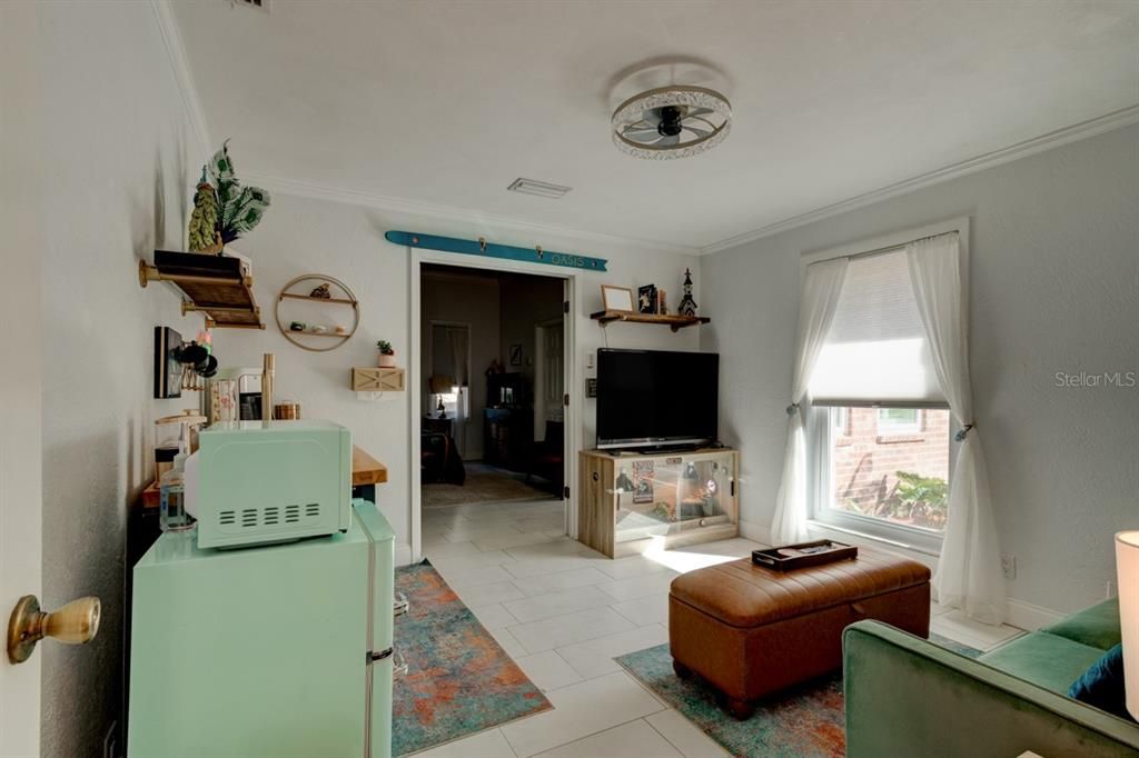 For Sale: $589,000 (3 beds, 3 baths, 2436 Square Feet)