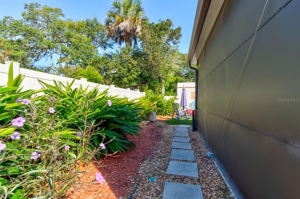 For Sale: $589,000 (3 beds, 3 baths, 2436 Square Feet)