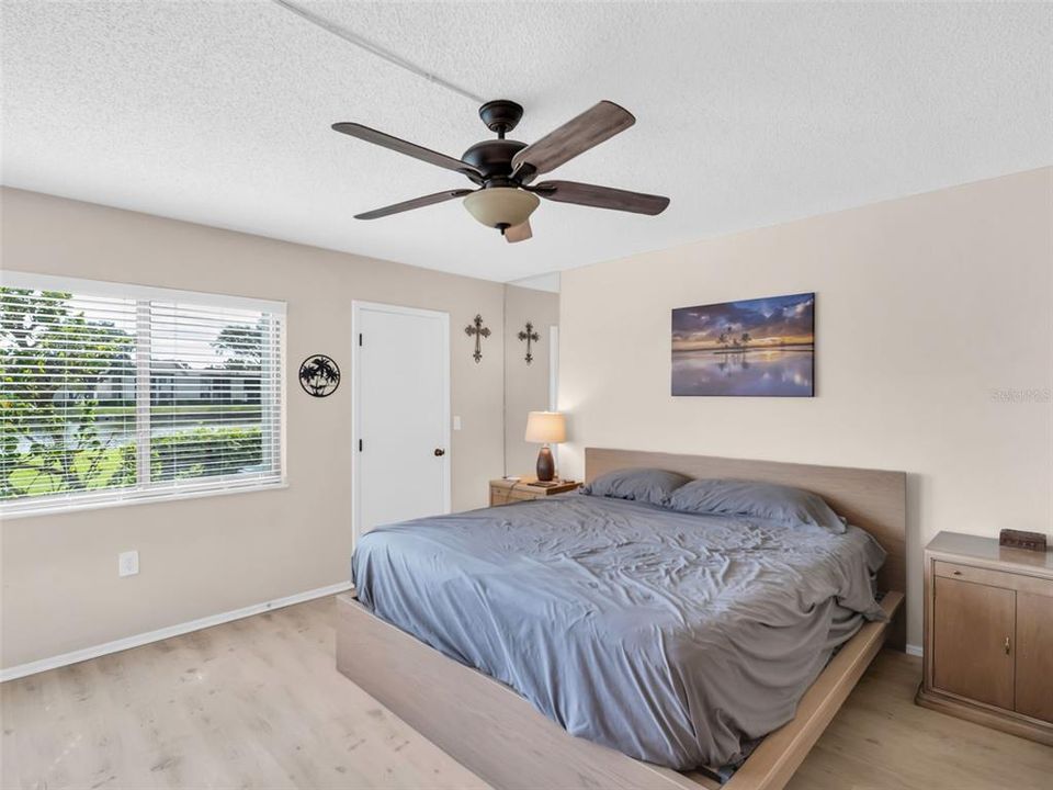 En Venta: $189,000 (2 camas, 2 baños, 1094 Pies cuadrados)