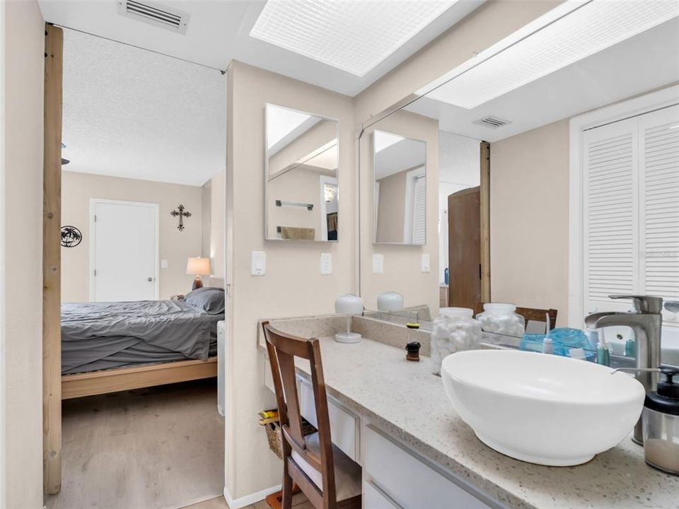 En Venta: $189,000 (2 camas, 2 baños, 1094 Pies cuadrados)