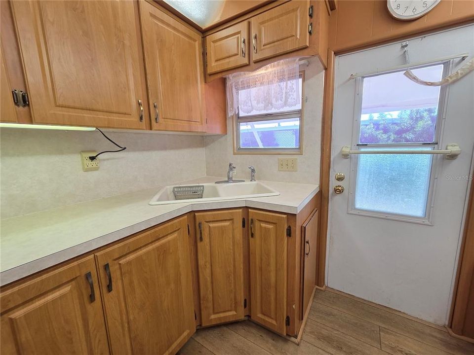 En Venta: $140,000 (2 camas, 2 baños, 1032 Pies cuadrados)