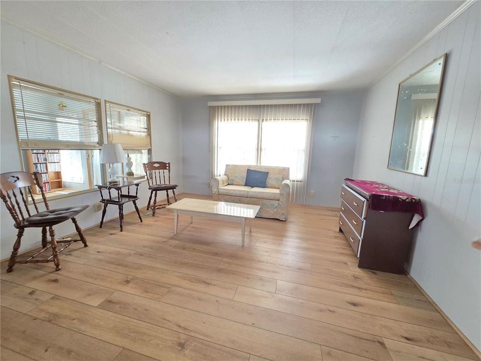 En Venta: $140,000 (2 camas, 2 baños, 1032 Pies cuadrados)