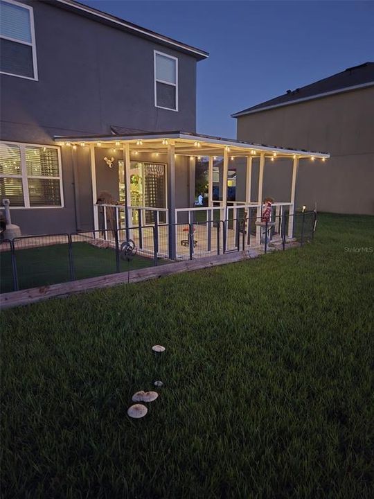 For Sale: $360,000 (5 beds, 3 baths, 2616 Square Feet)