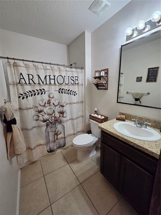For Sale: $360,000 (5 beds, 3 baths, 2616 Square Feet)