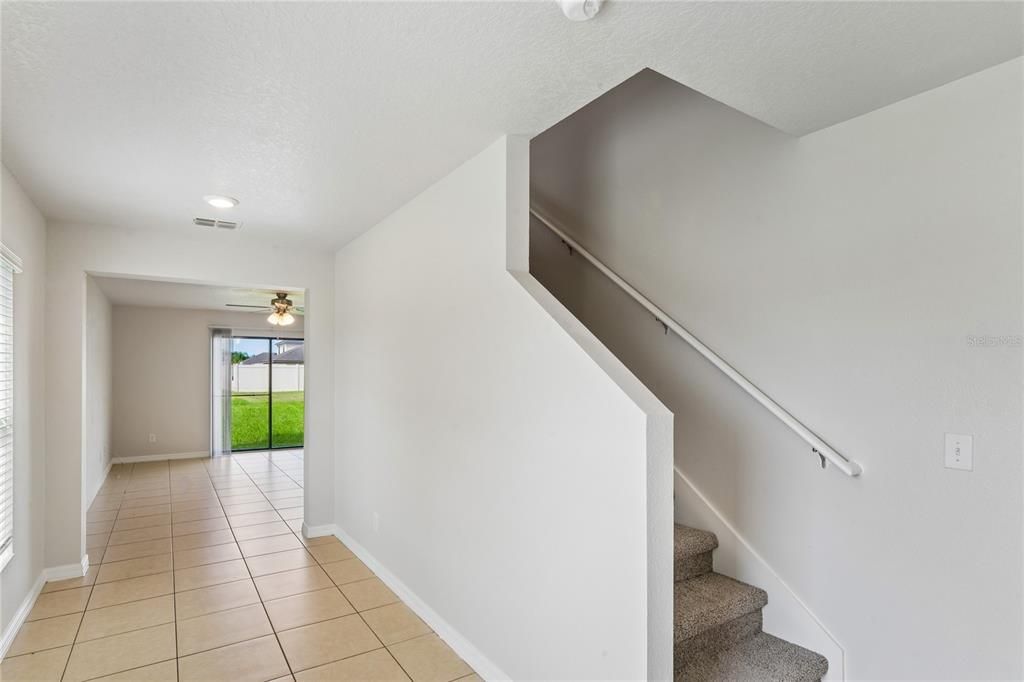 For Sale: $319,900 (4 beds, 3 baths, 1880 Square Feet)
