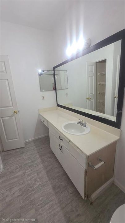 For Rent: $1,450 (2 beds, 1 baths, 933 Square Feet)