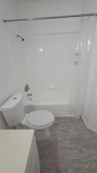 For Rent: $1,450 (2 beds, 1 baths, 933 Square Feet)
