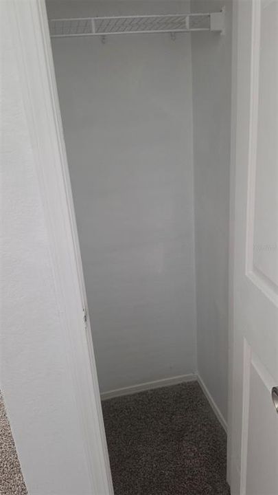 For Rent: $1,450 (2 beds, 1 baths, 933 Square Feet)