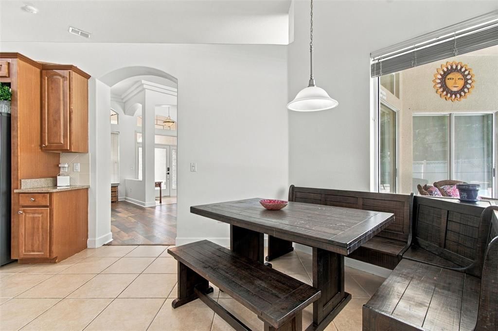 For Sale: $569,900 (4 beds, 4 baths, 3181 Square Feet)